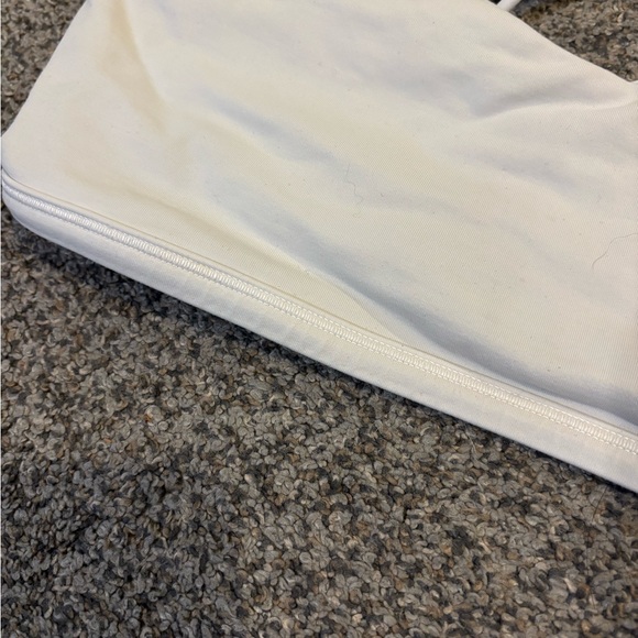 Lululemonn Free to be Wild Bra - Picture 4 of 5